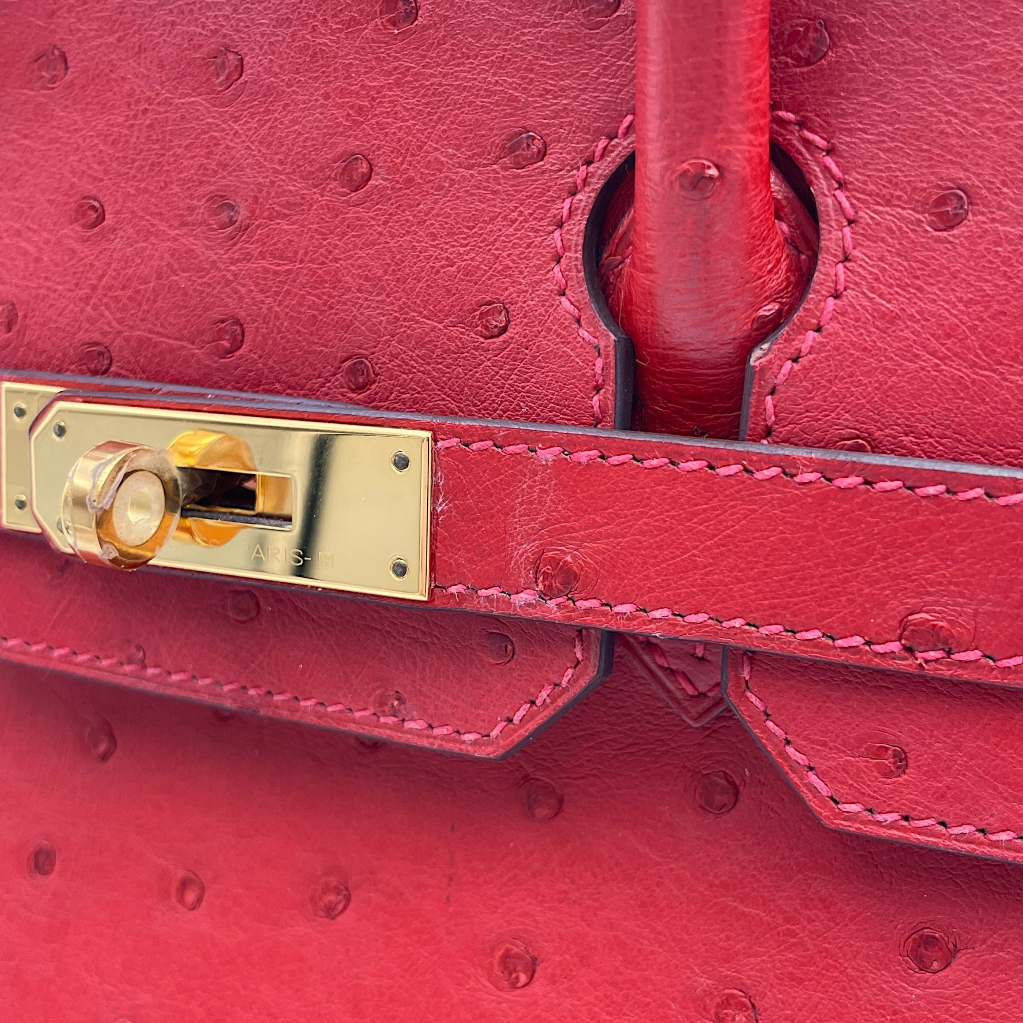 Birkin 30 Rouge Vif in Ostrich, Gold hardware - Image 14
