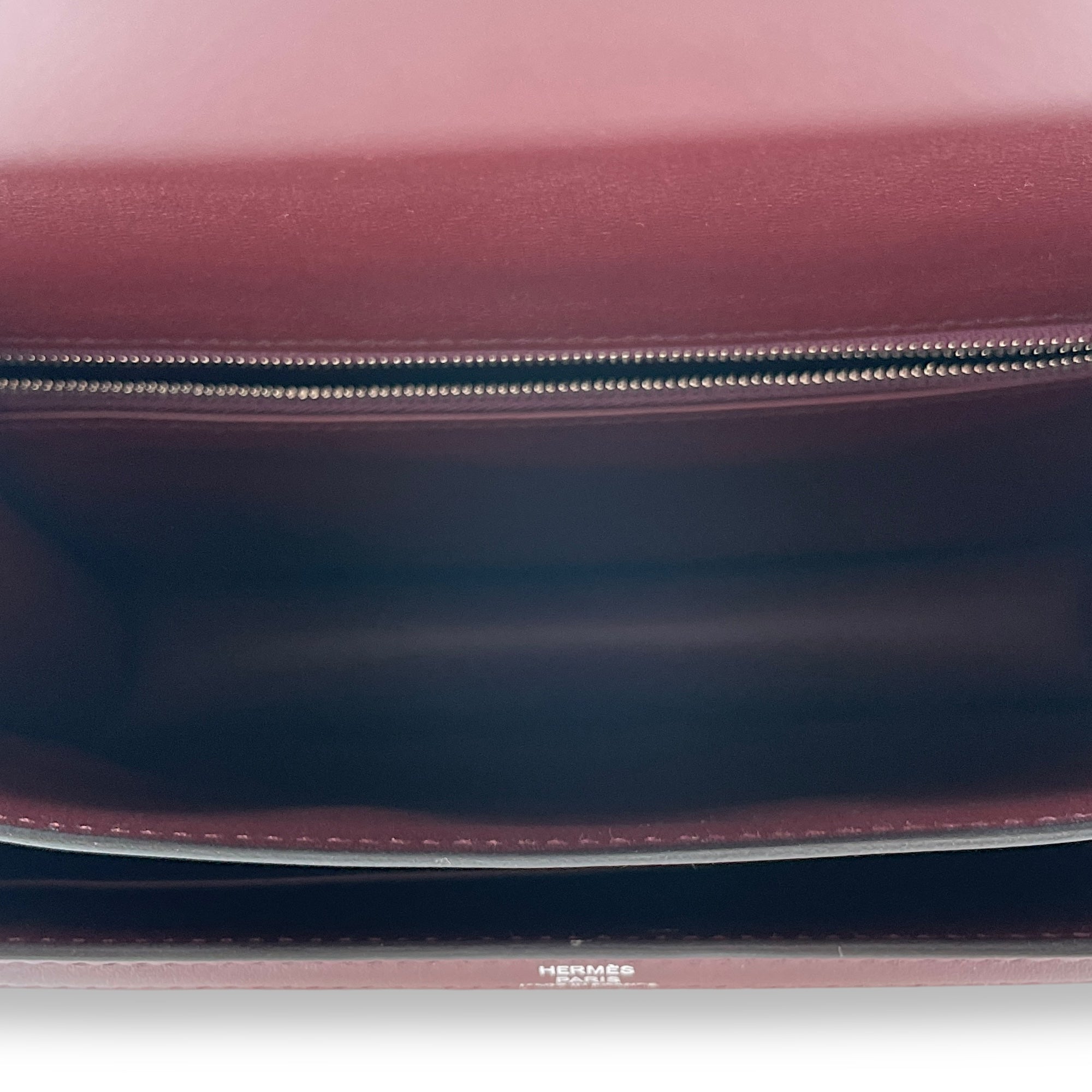 Constance Toile de Camp Dechainee 24 Bordeaux in Swift/Toile, Palladium hardware - Image 7