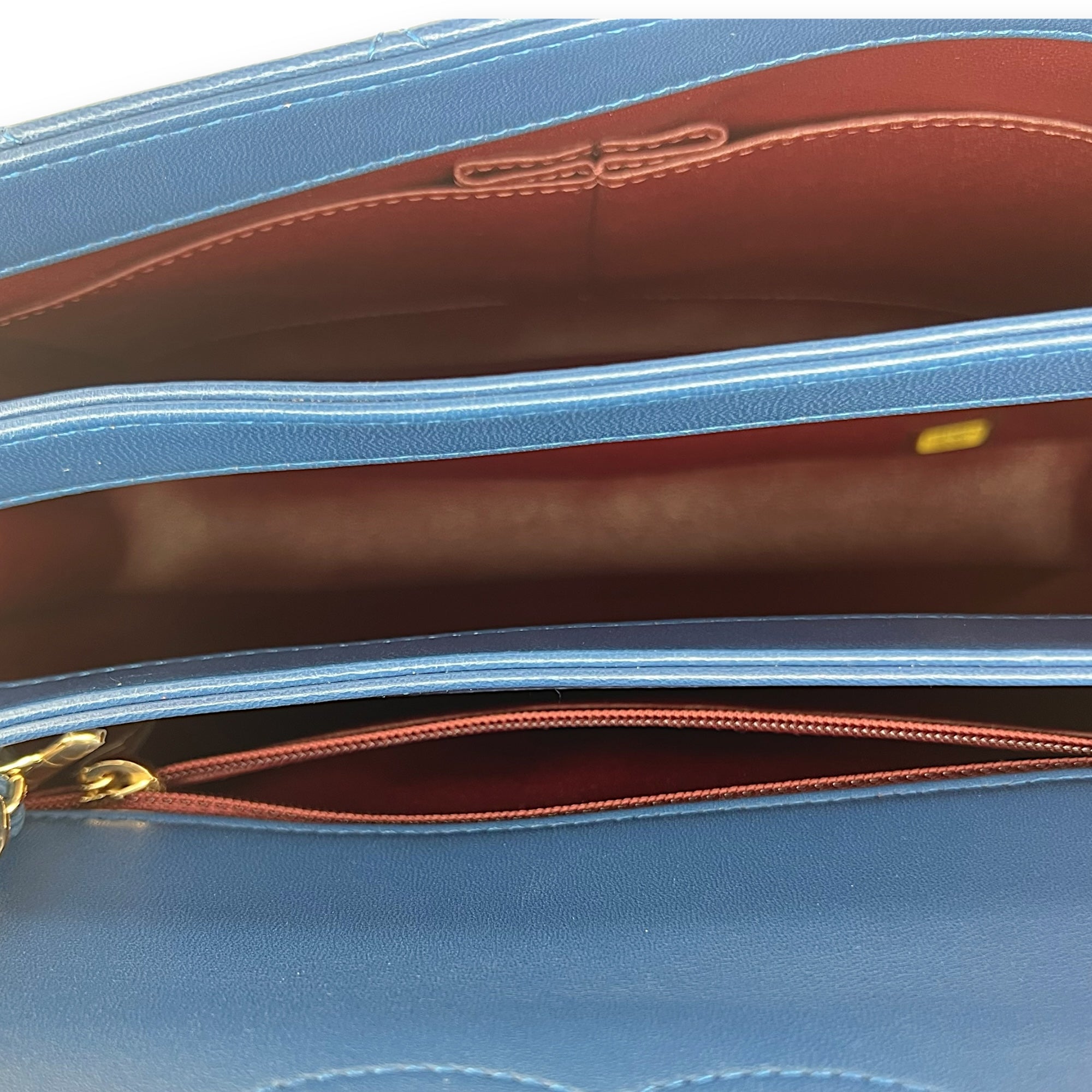 Trendy CC Top Handle Bag Blue in Lambskin, Gold hardware - Image 7