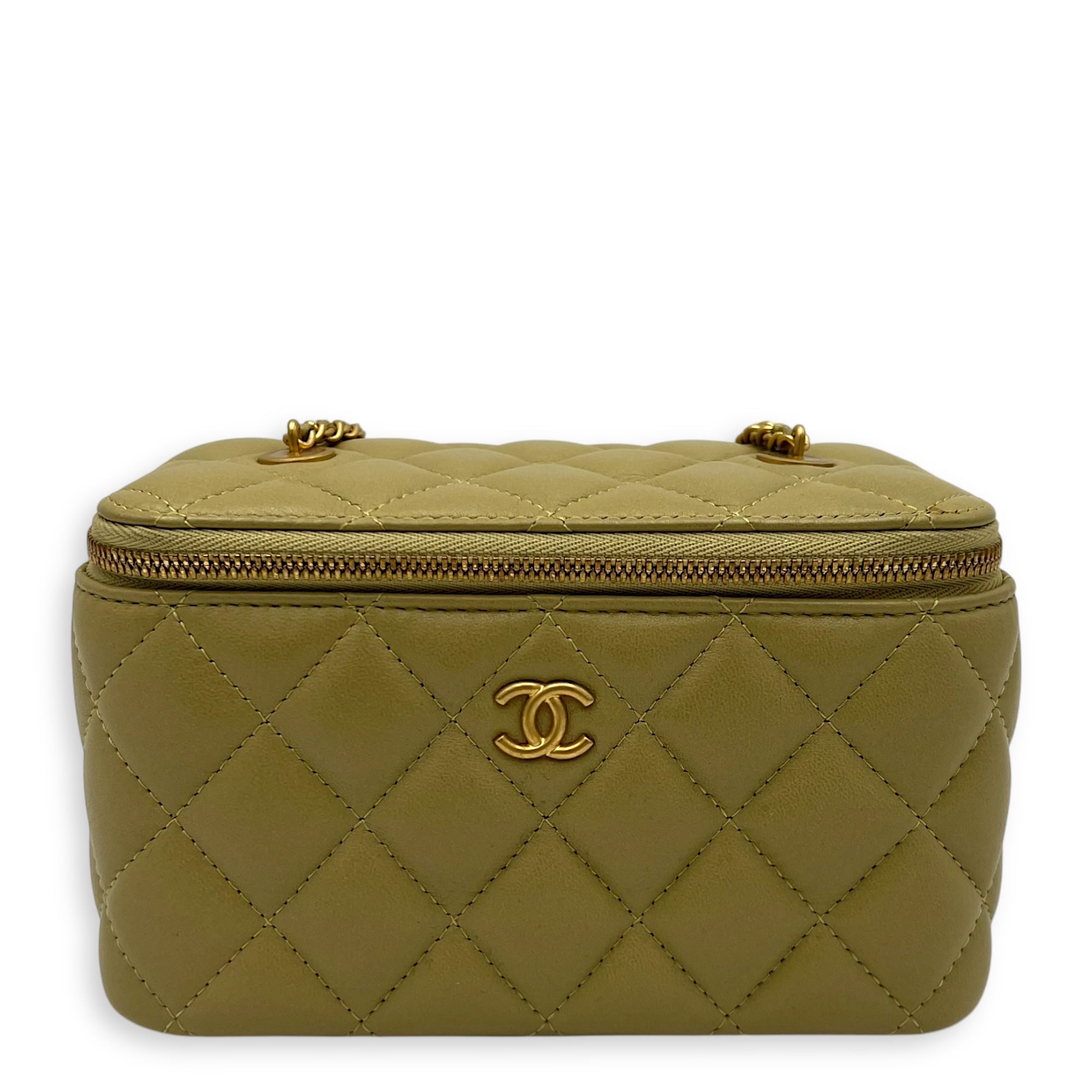 CC Green Vanity Bag in Lambskin, Gold hardware