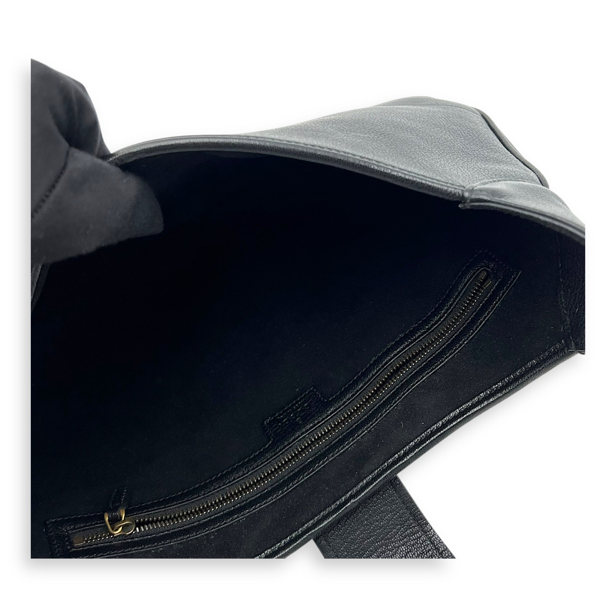 Aphrodite Shoulder Bag Medium Black in Calfskin, Gold hardware - Image 12