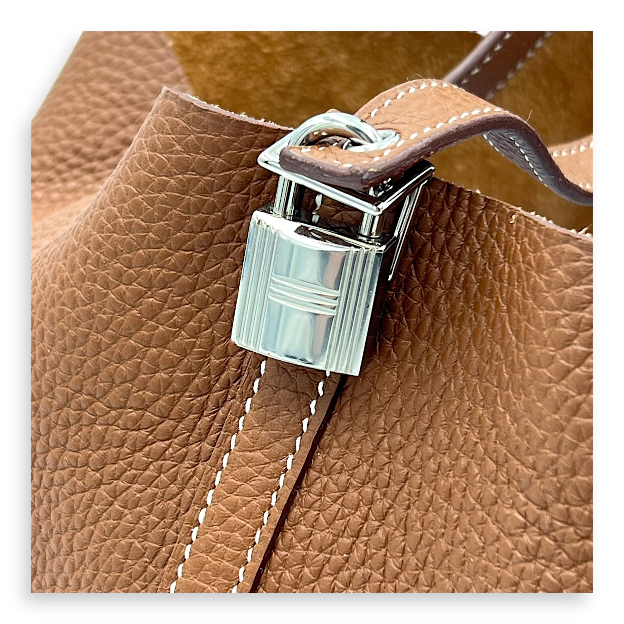 Picotin 22 Gold Top Handle Bag in Clemence, Palladium hardware - Image 12