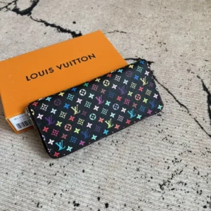 Louis Vuitton AAA Quality Card Case For Women Comfortable 3922